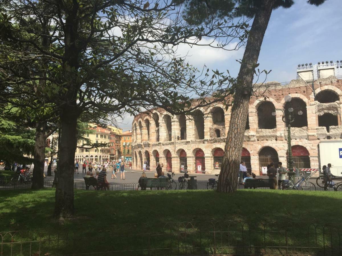 Appartamento "Domus Coeli" Vérone Extérieur photo